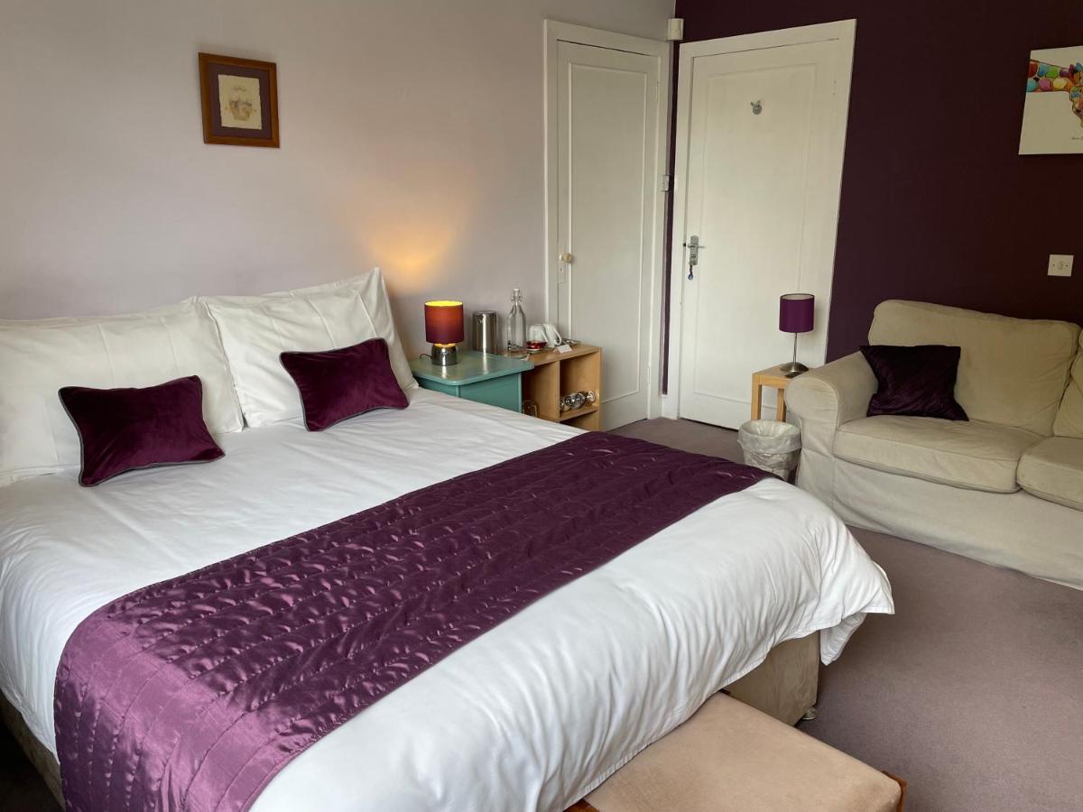 Blackburn Villa B&B Еър Екстериор снимка
