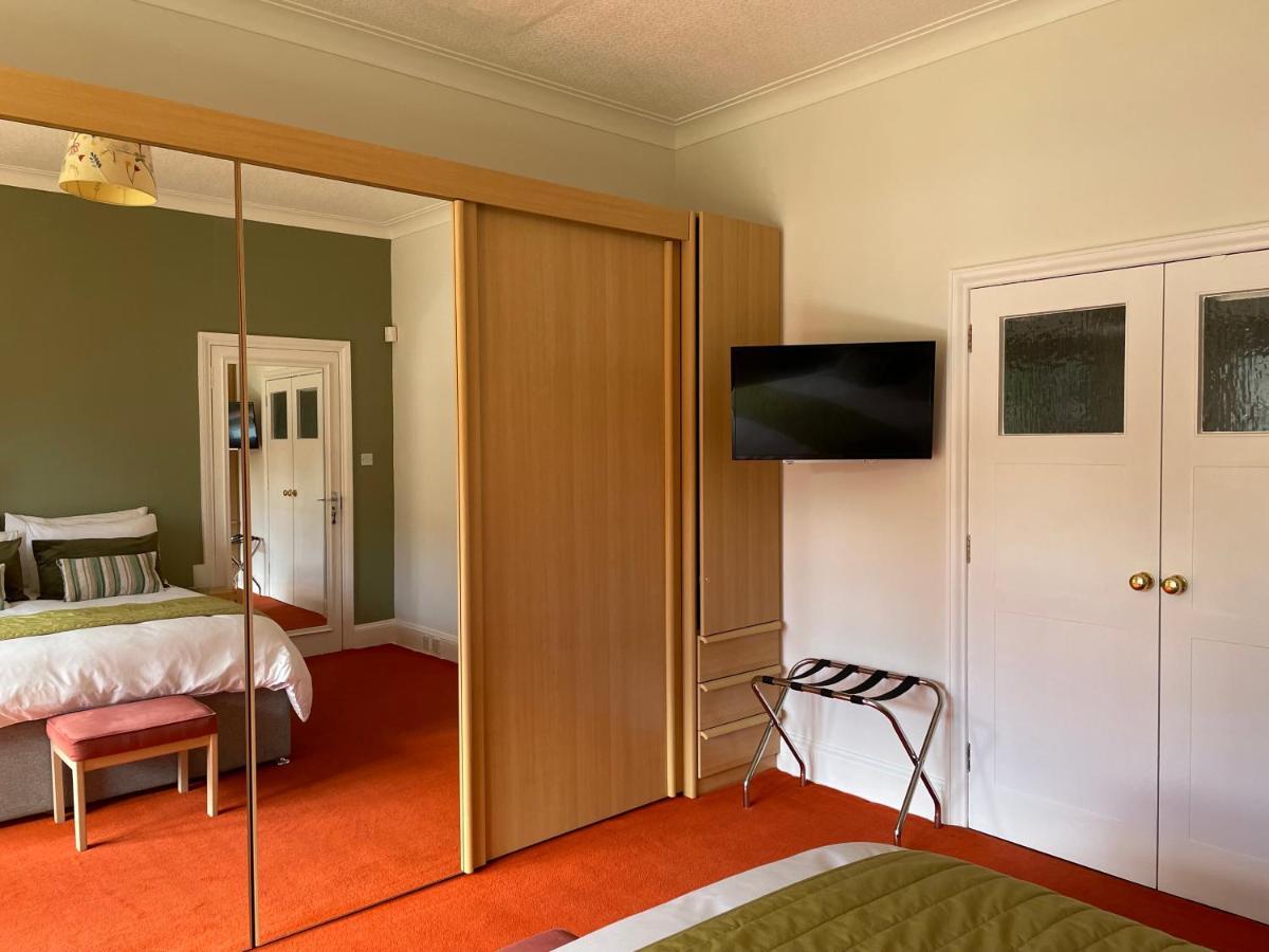 Blackburn Villa B&B Еър Екстериор снимка