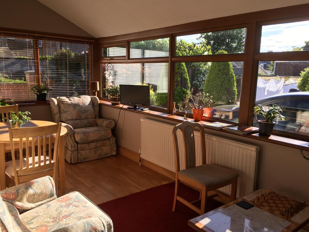 Blackburn Villa B&B Еър Екстериор снимка